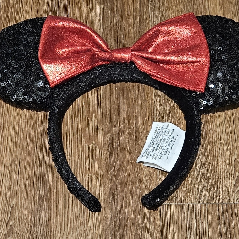 Authentic Disney Classic Minnie Mouse Ears